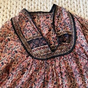 Vintage Floral dress with Black Trim